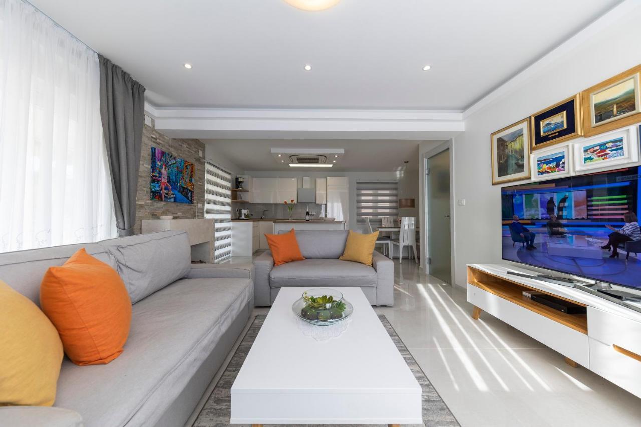 Joy 1 Apartment Novalja Exteriér fotografie